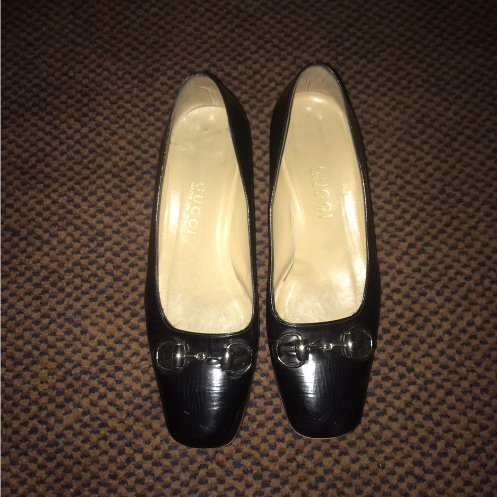 GUCCI Woman’s shoes. Size 8. Black. Slightly worn but good condition.